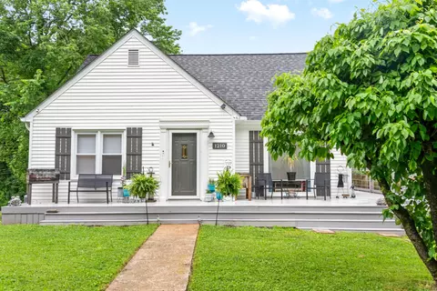 1210 Talley Dr, Clarksville, TN 37040