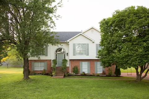 4944 Greenbriar Cir, Old Hickory, TN 37138