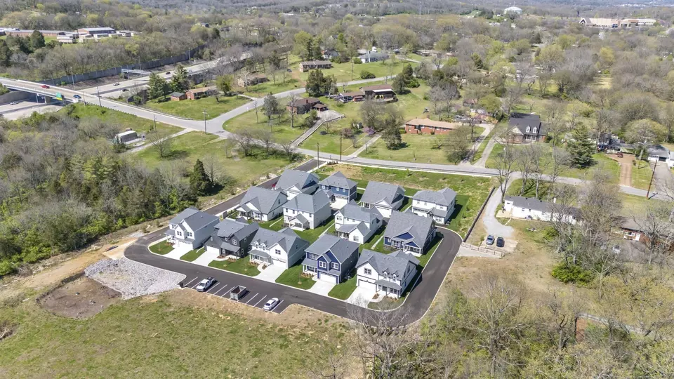 View/Area - 2210 Chadwell Station Ln, Madison, TN 37115 photo 6 of 9