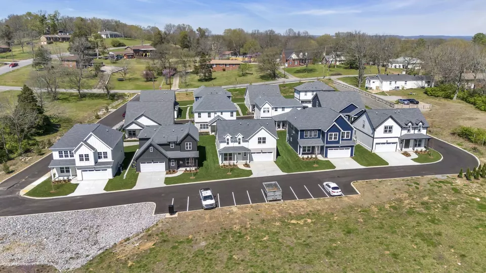 View/Area - 2210 Chadwell Station Ln, Madison, TN 37115 photo 3 of 9