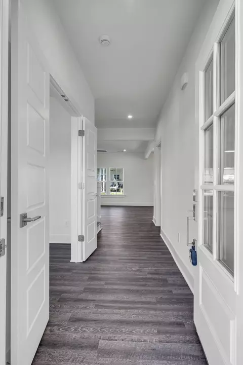 Entry Way - 2210 Chadwell Station Ln, Madison, TN 37115 photo 1 of 6