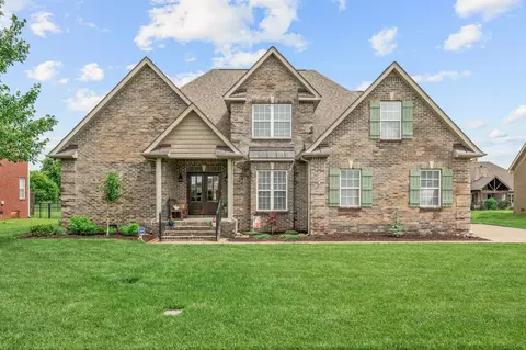 3224 Genoa Dr, Murfreesboro, TN 37128