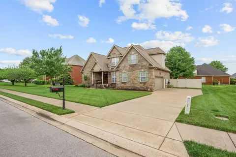 3224 Genoa Dr, Murfreesboro, TN 37128 photo 2