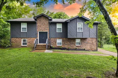 117 Cedarcroft Ct, Antioch, TN 37013