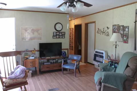 406 Hannah Rd, Pulaski, TN 38478 photo 8