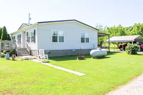 406 Hannah Rd, Pulaski, TN 38478 photo 4