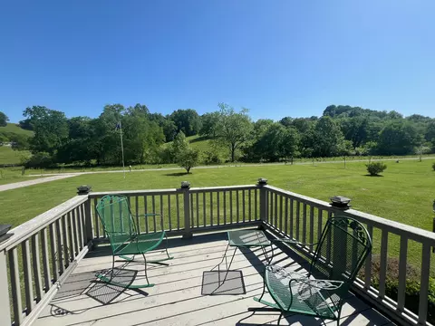 406 Hannah Rd, Pulaski, TN 38478 photo 3