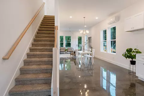 Entry Way - 342 May Dr, Madison, TN 37115 photo 1 of 3