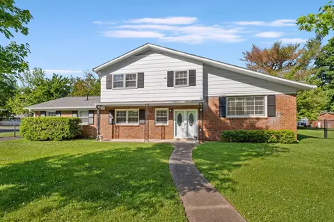 311 Ridgecrest Dr, Murfreesboro, TN 37130