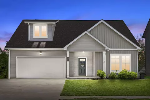 471 Kinslow Ct, Clarksville, TN 37040
