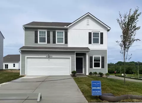 2100 Youngfellow Dr, Columbia, TN 38401