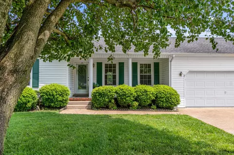 12 Delana Ave, Lawrenceburg, TN 38464