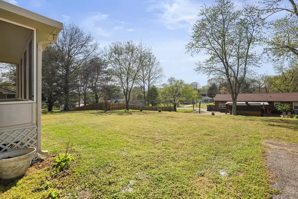 Exterior - 28 Brookside Ct, Old Hickory, TN 37138 photo 13 of 15