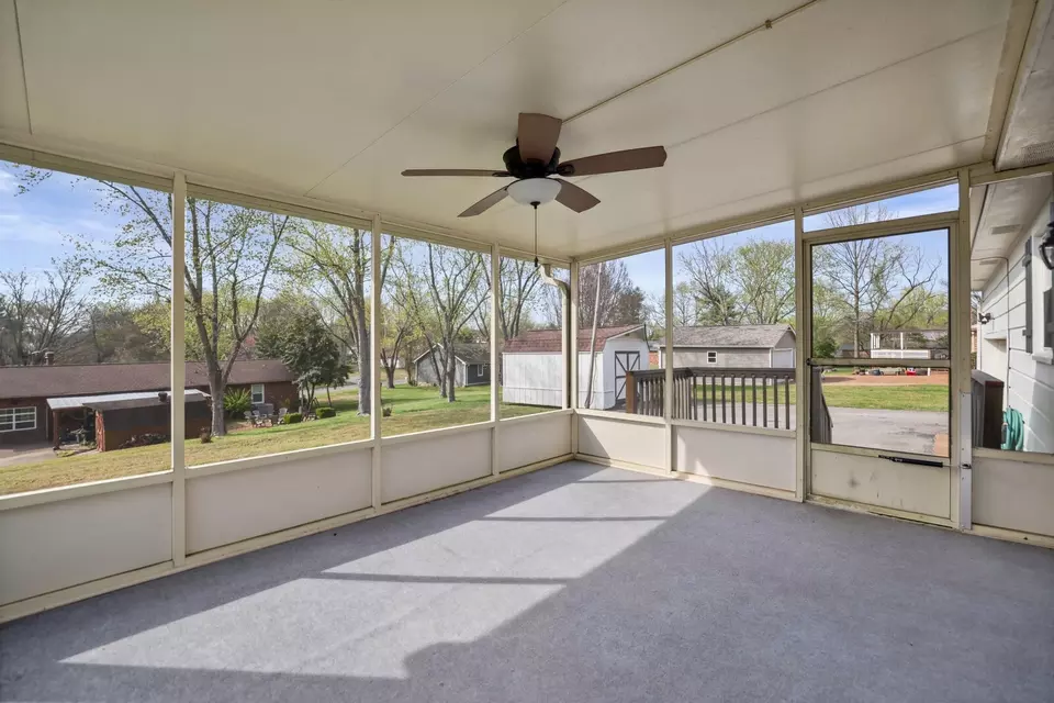 Exterior - 28 Brookside Ct, Old Hickory, TN 37138 photo 10 of 15