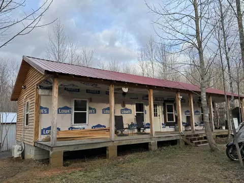 2986 Oak Grove Church Rd, Bethpage, TN 37022