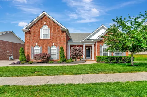 1812 Woodland Farms Ct, Old Hickory, TN 37138