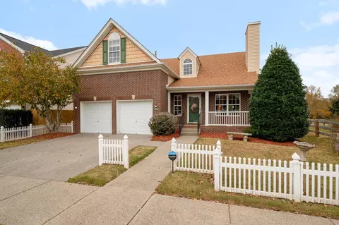 1216 Bending Creek Dr, Antioch, TN 37013