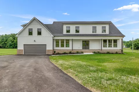 7365 N Milton Rd, Milton, TN 37118