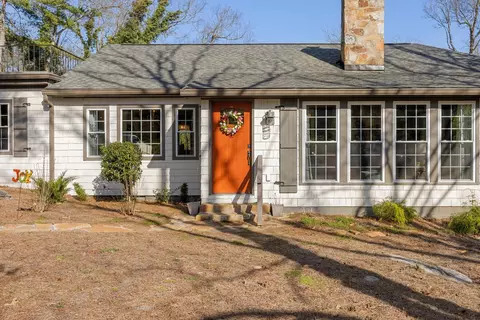 1207 Elfin Rd, Lookout Mountain, GA 30750