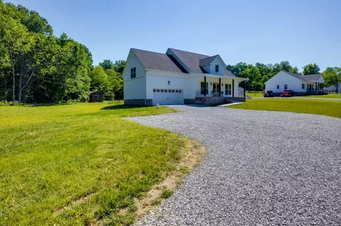 3073 Worsham Springs Rd, Greenbrier, TN 37073