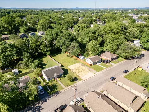 444 E Sevier St, Murfreesboro, TN 37130 photo 6