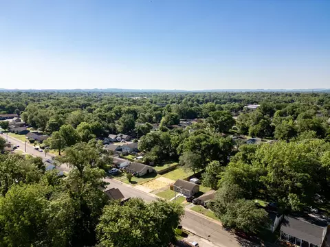 444 E Sevier St, Murfreesboro, TN 37130 photo 13