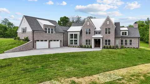 1510 Martha Leeville Rd E, Lebanon, TN 37090