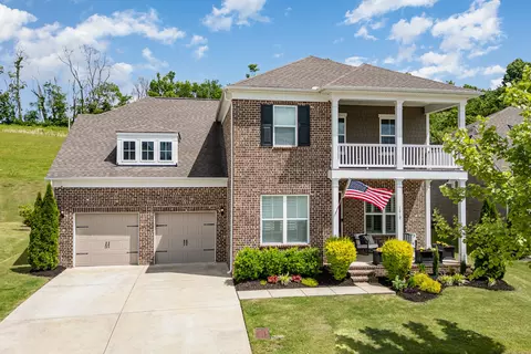 1019 Amelia Park Dr, Franklin, TN 37067
