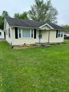 602 Maple St, Lafayette, TN 37083
