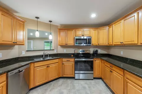 16 Hickory Ln, Dickson, TN 37055 photo 13