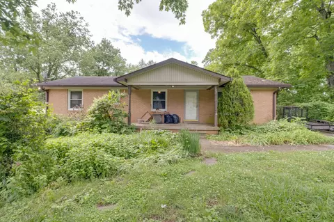 129 Lorraine Dr, Gallatin, TN 37066