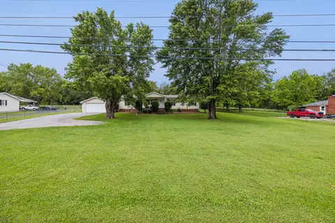 631 Lebanon Hwy, Carthage, TN 37030