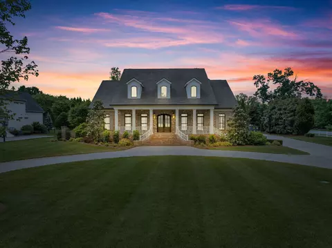 2106 Lovelace Ln, Murfreesboro, TN 37130