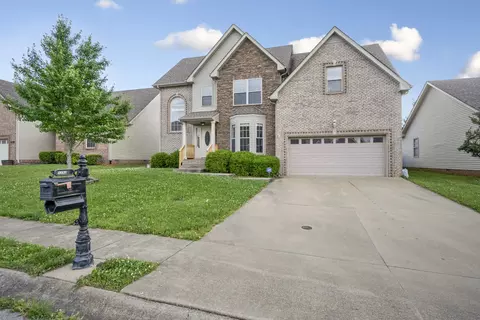 1152 Chinook Cir, Clarksville, TN 37042