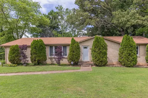 145 Saratoga Dr, Clarksville, TN 37042