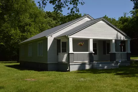 1530 Fairfield Pike, Shelbyville, TN 37160