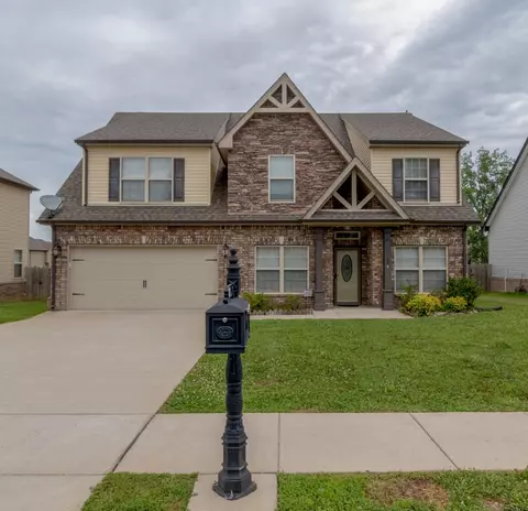 654 Sturdivant Dr, Clarksville, TN 37042