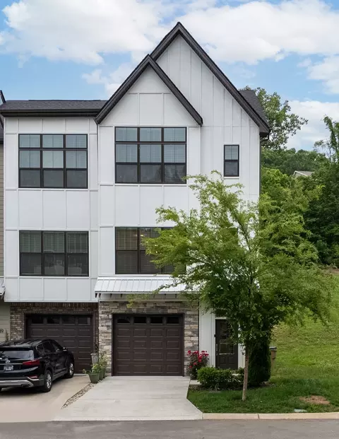 191 Stonecrest Dr, Nashville, TN 37209
