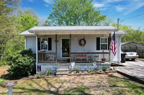 1710 Palos St, Athens, TN 37303