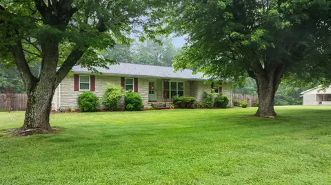 519 Maple Ter, Lafayette, TN 37083