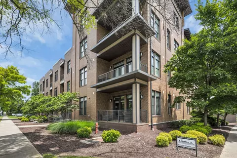 1706 18th Ave S #115, Nashville, TN 37212