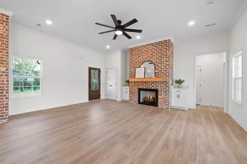 3016 Highway 48, Cunningham, TN 37052 photo 8