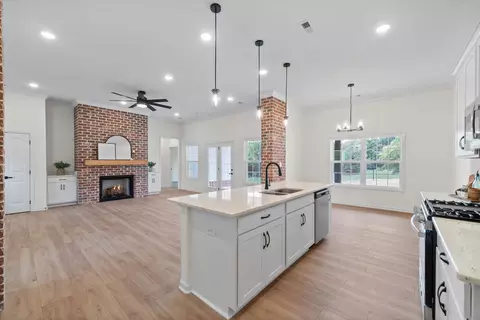 3016 Highway 48, Cunningham, TN 37052 photo 7