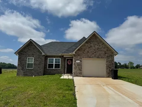 52 Mimosa Dr, Decherd, TN 37324