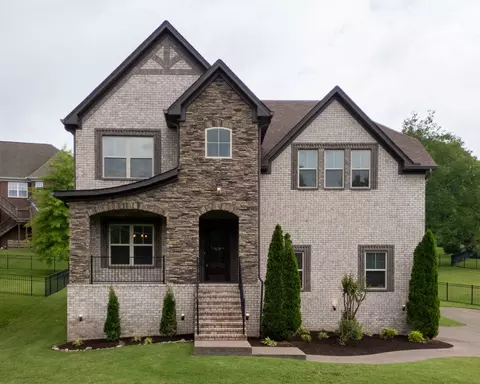 115 Caudill Dr, Hendersonville, TN 37075