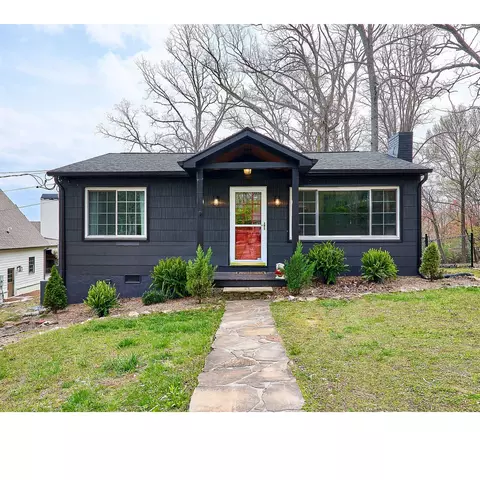 200 Oak St, Lookout Mountain, TN 37350
