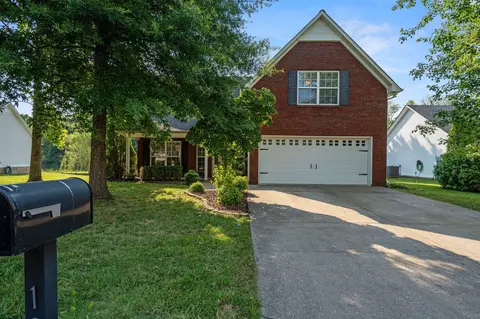 1208 Baker Creek Dr, Spring Hill, TN 37174