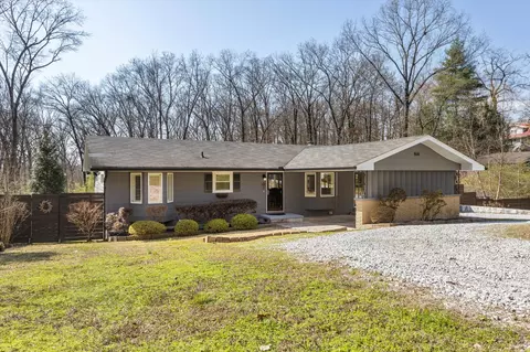 1506 Williams Rd, Hixson, TN 37343