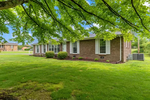 208 Sunset Rd, Dickson, TN 37055 photo 3