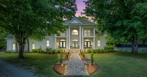 1504 Guill Rd, Mount Juliet, TN 37122